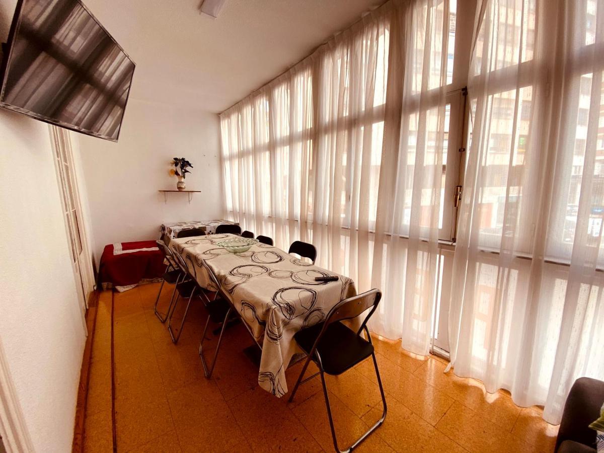 La Pension Del Camino บูร์โกส ภายนอก รูปภาพ